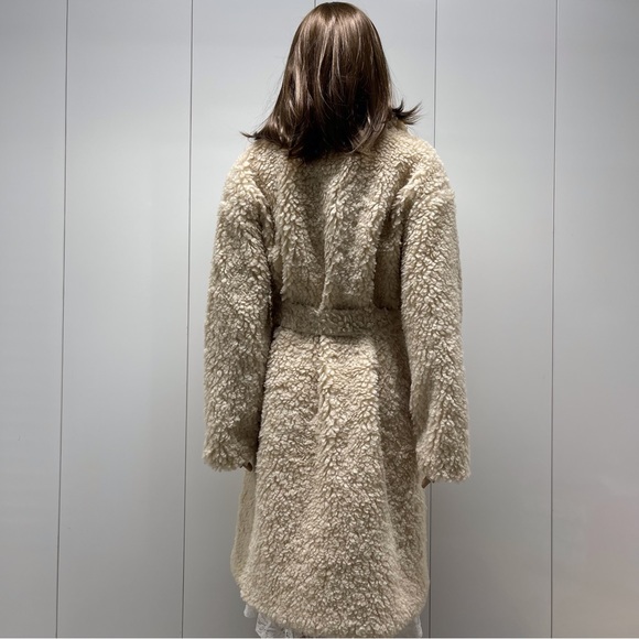 ⭐️2 LEFT! FAUX FUR MIDI COAT - Picture 8 of 11